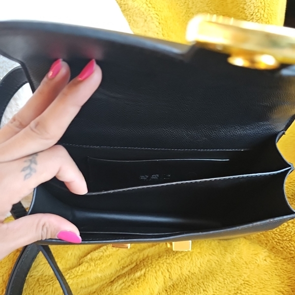 Satchel - Picture 2 of 3